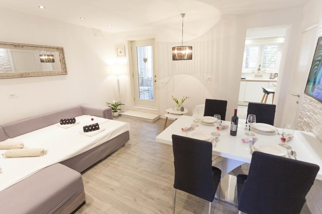 Apartmani Marina Makarska Eksteriør bilde