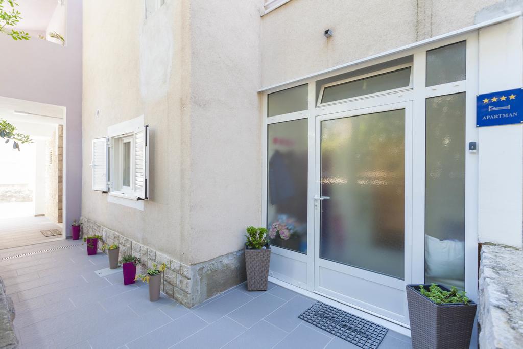 Apartmani Marina Makarska Eksteriør bilde