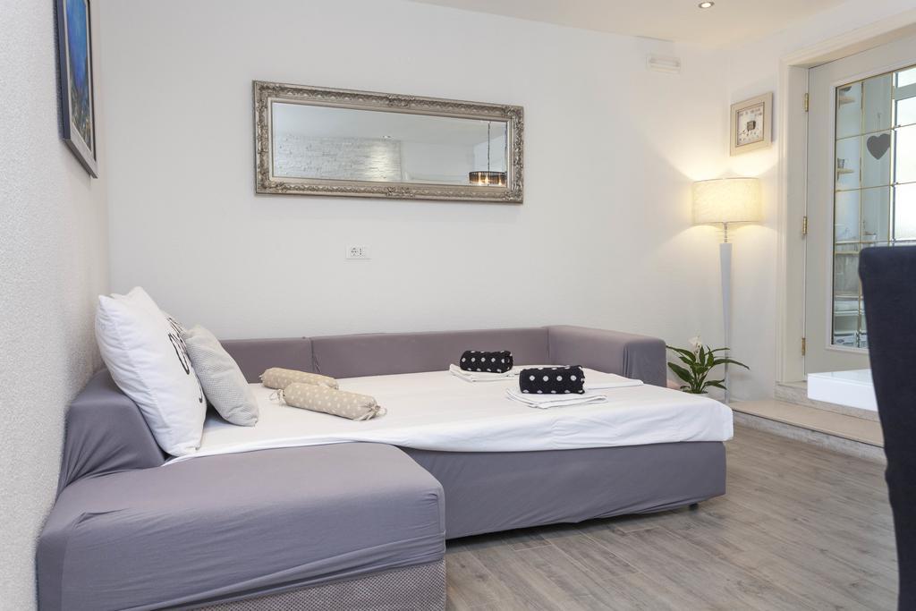 Apartmani Marina Makarska Eksteriør bilde