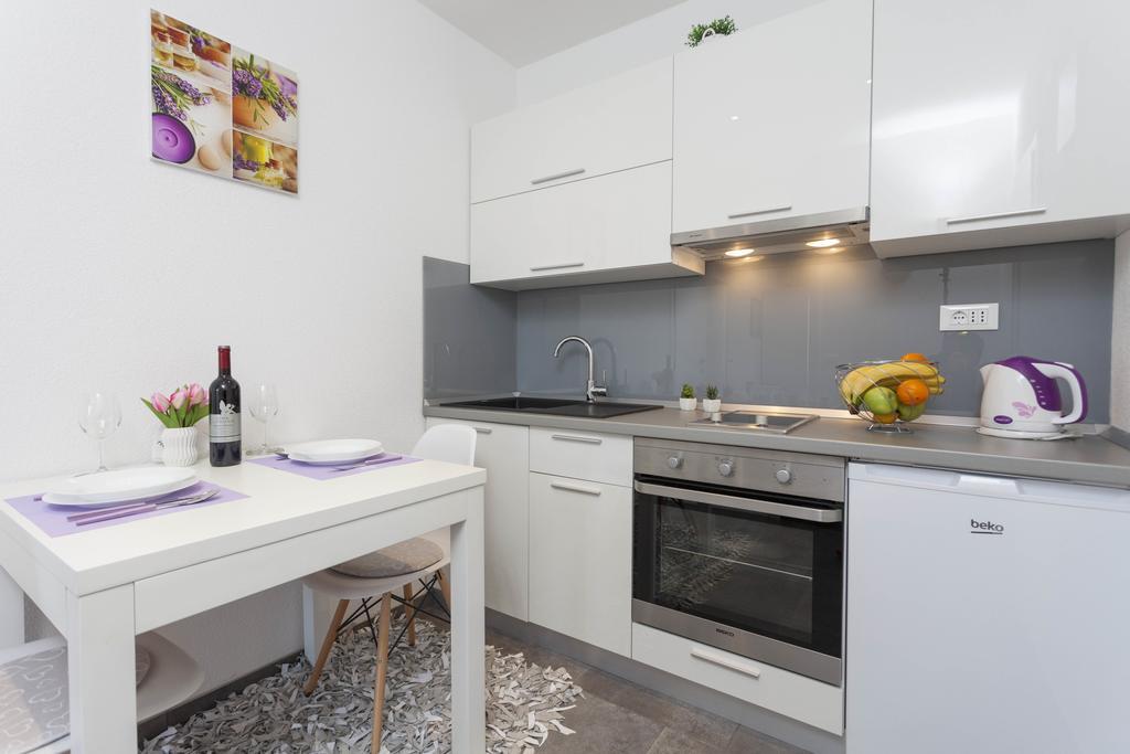Apartmani Marina Makarska Eksteriør bilde