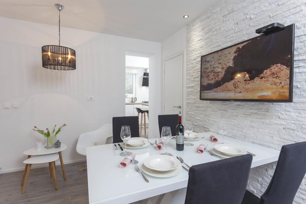Apartmani Marina Makarska Eksteriør bilde