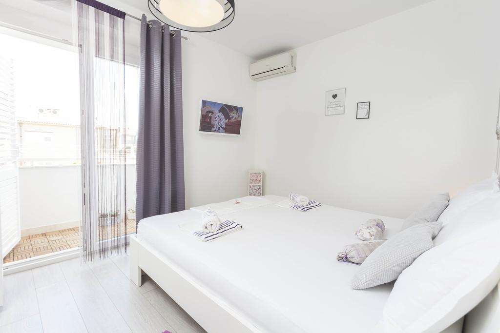 Apartmani Marina Makarska Eksteriør bilde